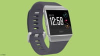 Fitbit lança três novos dispositivos