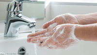 EUA proíbe uso de sabonetes antibacterianos