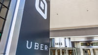 Uber vai demitir 400 funcionários