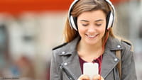 Jovens perdem audição cada vez mais cedo