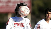 Cabecear bola afeta o cérebro e a memória