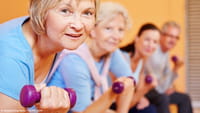 Meia hora de exercícios evita infarto e derrame